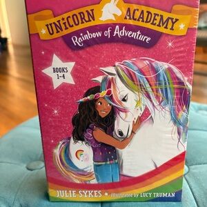 NWT Unicorn Academy Rainbow of Adventure Boxed Set (Books 1-4)